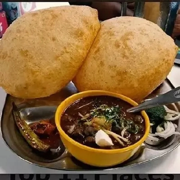 भटूरे छोले