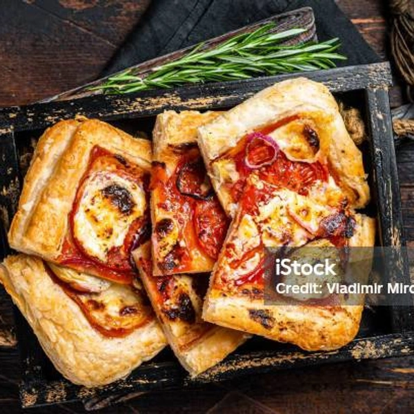 Pizza Puff