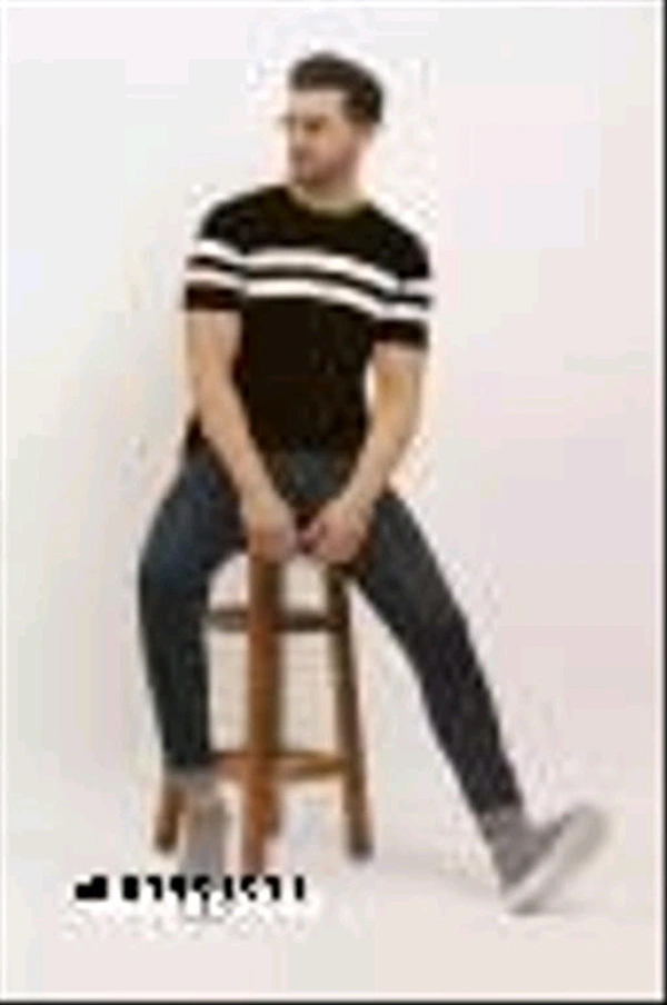 Stylish Men's T-shirt Trendy - M