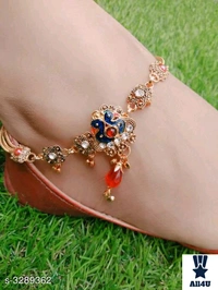 Twinkling Elegant Alloy Women's Anklets