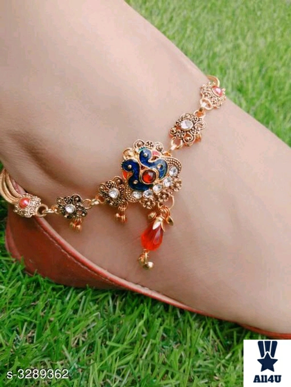 Twinkling Elegant Alloy Women's Anklets