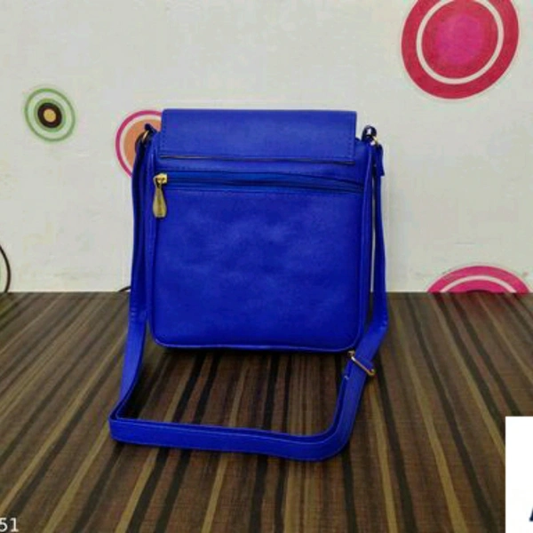 Trendy Stylish Women Slingbags*