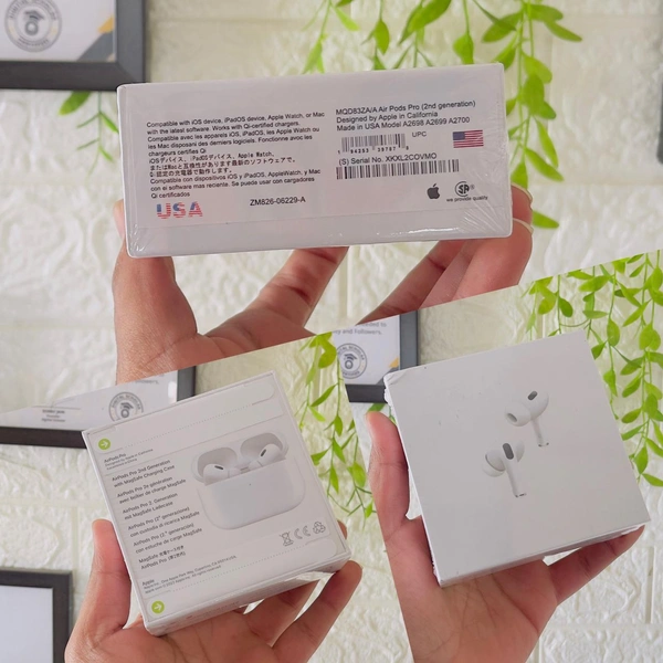 *AIRPODS PRO  2 USA 🇺🇸 QUALITY * **Available @ Rs :-1500    rs + ship *Prepaid ship 69Cod ship 149 ** *PRODUCT SPECIFICATIONS* - - ✅- *Transparency Mode* ✅- *Spatial Audio (Surround Music)* ✅- Pop-UP Window- Seamless Connectivity- Charge Your pods wirelessly- Compatible with iOS & Android- 519 mAh Battery Capacity- Comfortable, Easy & Smart Fitted Earbuds- GPS Tracking - Name Cha - White