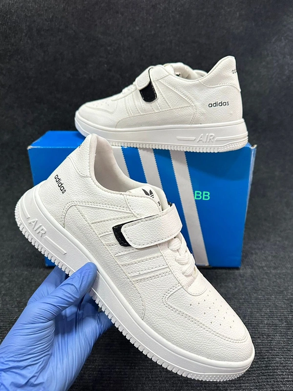 * IMPORTED ADIDAS SHOES* - Black, 6