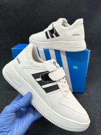 * IMPORTED ADIDAS SHOES* - Black, 6
