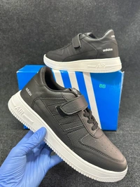 * IMPORTED ADIDAS SHOES* - White, 9