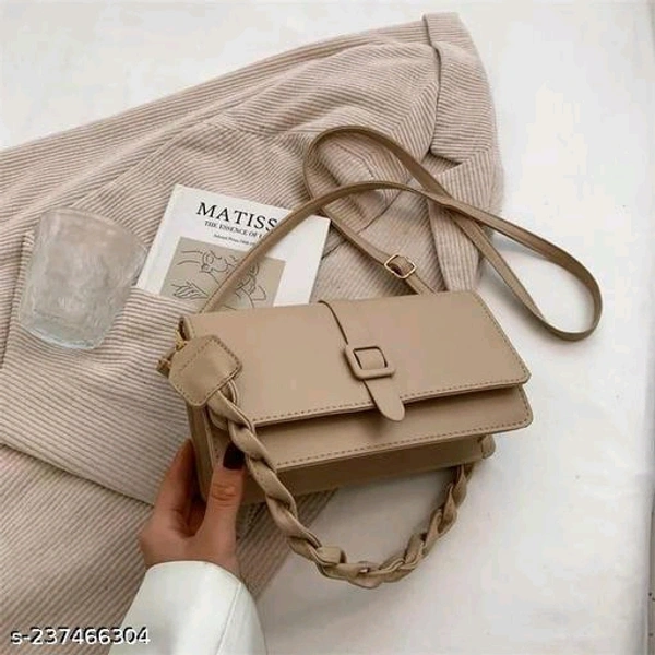 Buckle Decor Snap Button Square  Sling BagName: Buckle Decor Snap Button Square  Sling BagMaterial: PolyesterNo. of Compartments: 2Pattern: QuiltedNet Quantity (N): 1Sizes:Free Size (Length Size: 16 in, Width Size: 4 in, Height Size: 10 in) Country of Origin: India - White