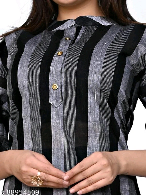 WOMENS COTTON HANDLOOM STRIPED KURTAName: WOMENS COTTON HANDLOOM STRIPED KURTAFabric: CottonSleeve Length: Three-Quarter SleevesPattern: StripedCombo of: SingleSizes:M (Bust Size: 38 in, Size Length: 43 in) L (Bust Size: 40 in, Size Length: 43 in) XL (Bust Size: 42 in, Size Length: 43 in) XXXL (Bust Size: 46 in, Size Length: 43 in) HE PRODUCTED IS FABRICATED WHILE KEEPING GLAMOUR C - Pink, S
