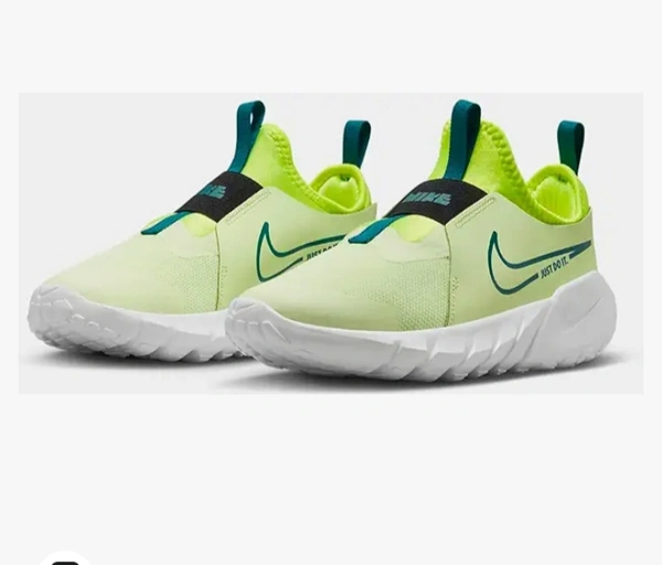 Nike Boys Flex Runner 2 (Gs) Running Shoe - Green, 8