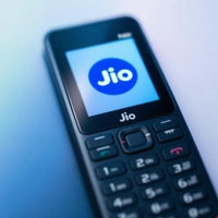 Jio Bharat 4G Keypad phone | black | F 220 - Black, F 220