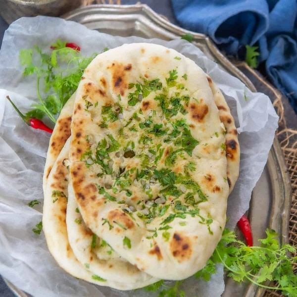 Garlic Naan - 