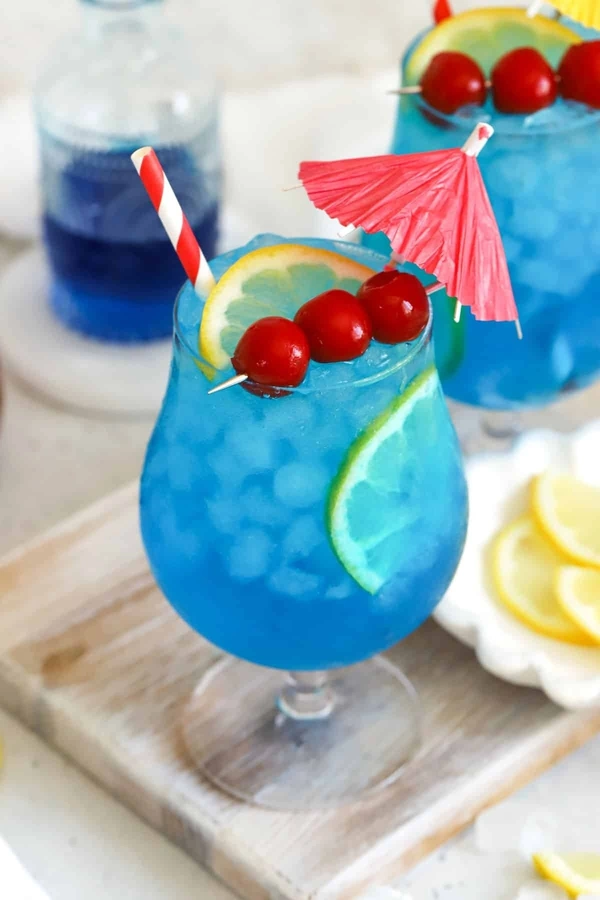 Blue SEA Mojito