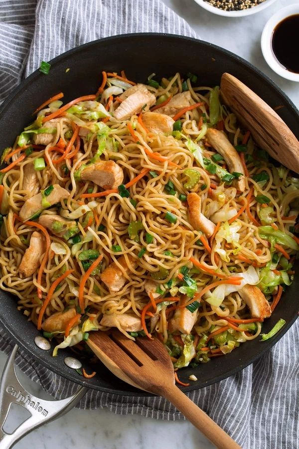 EGG Chicken Chowmin