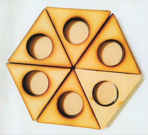 Triangle tea light holder set