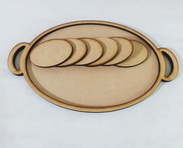 Oval tray with coasters 