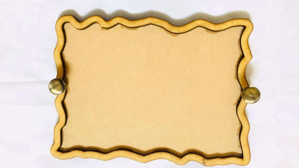 Tray with uneven border and Know handle