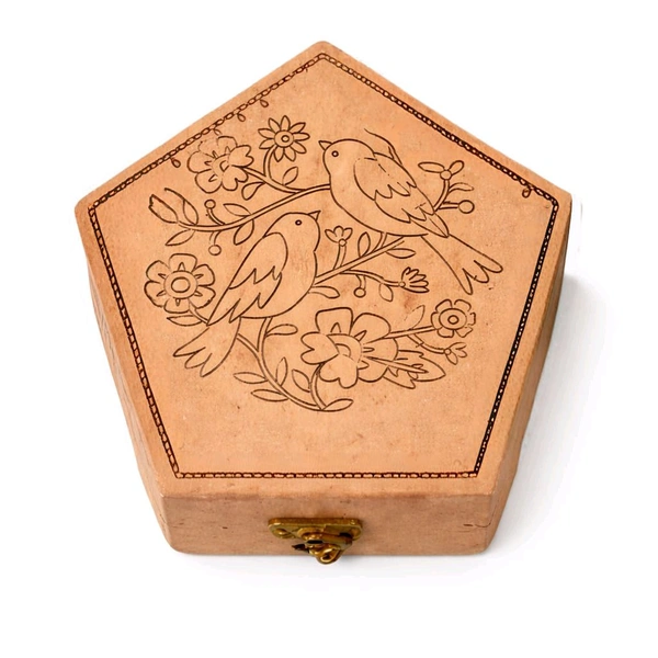 Pre-marked Birds - Pentagon Box