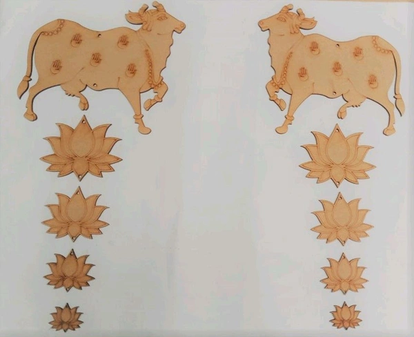Pichwai Cow & Lotus Set Wall Hanging 
