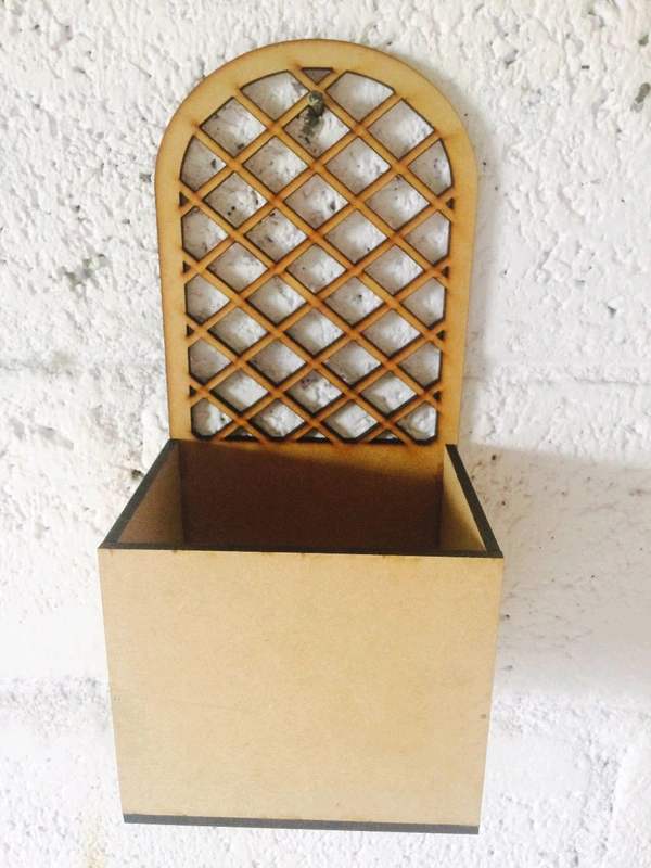 Jali Cut Mini Planter Box 2