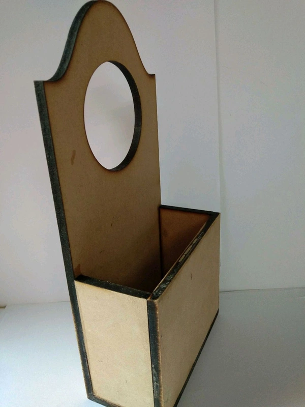 Mobile Phone Holder / Charging Box 