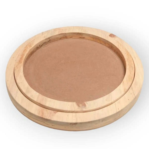 Round Pinewood Frame