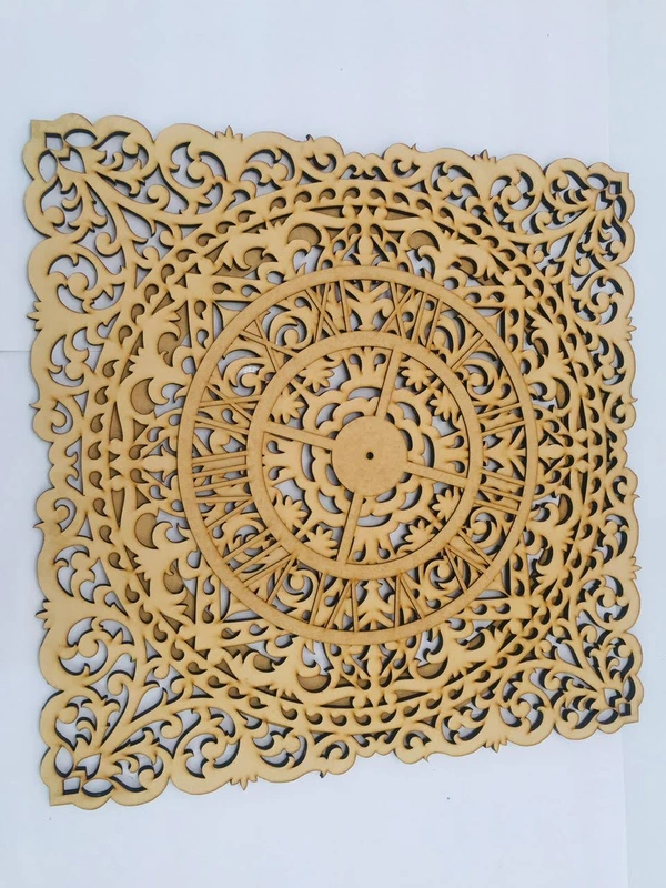 Mandala Multi layer with Clock