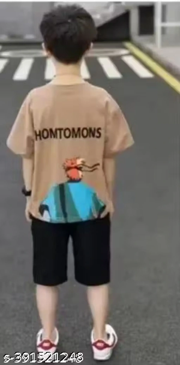 BOYS TOP AND BOTTOM SET - 5-6 Years
