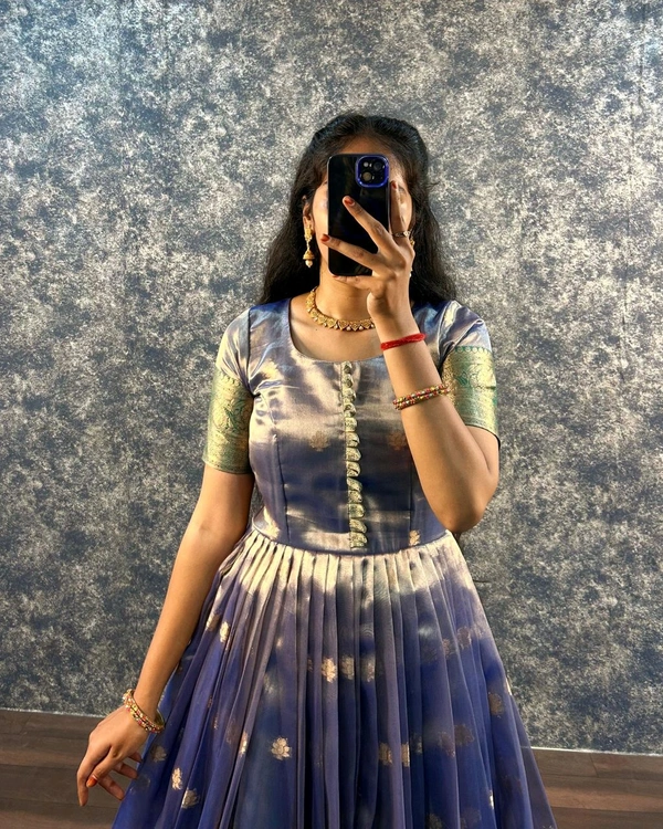 Dariya - Moody Blue, S-36