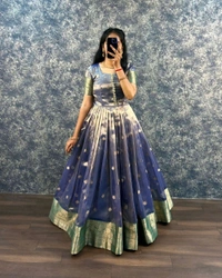 Dariya - Moody Blue, M-38