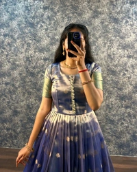 Dariya - Moody Blue, M-38