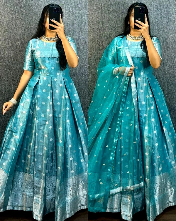 GOWN - Curious Blue, S-36