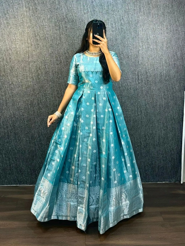 GOWN - Curious Blue, S-36