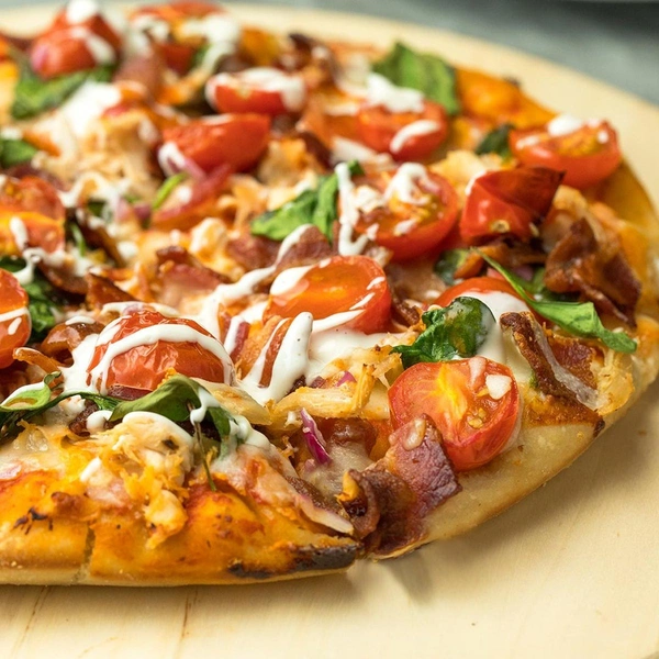 Chicken Pizza Cheese Burst (Lassi shop) - ONE