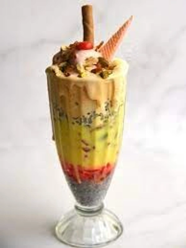 ROYAL FALOODA (LASSI SHOP)