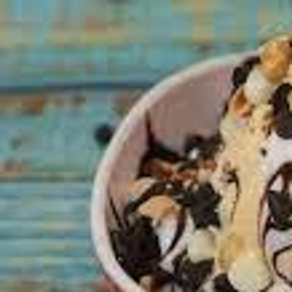 mexican brownie ice cream(lassi shop)