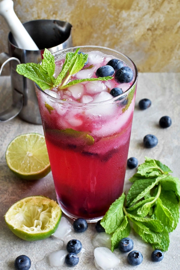 Berry pepper shot (lassi shop)