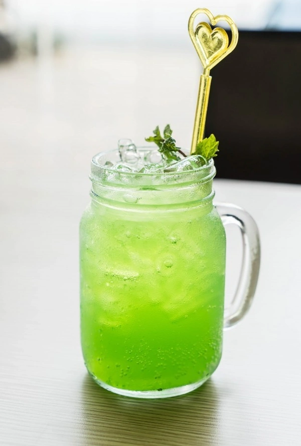 Green mocktails