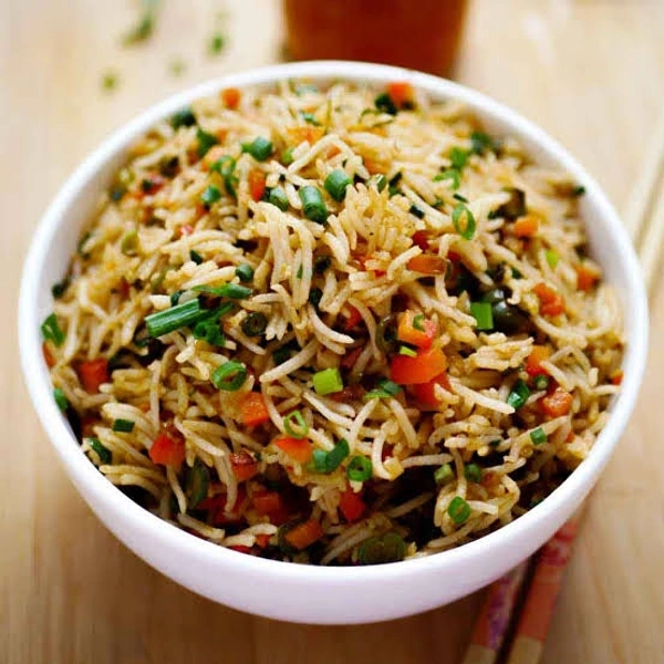Veg Fried Rice (Shahi Taj ) - 1 Plate