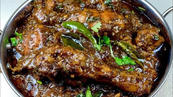 Chicken Paper Dry Gravy  (Shahitaj) - 1 Plate