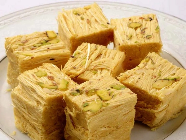 Soan Papdi (Dayal Sweet) - 1kg