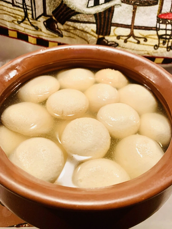 RASGULLA (Dayal Sweet) - 1 pice