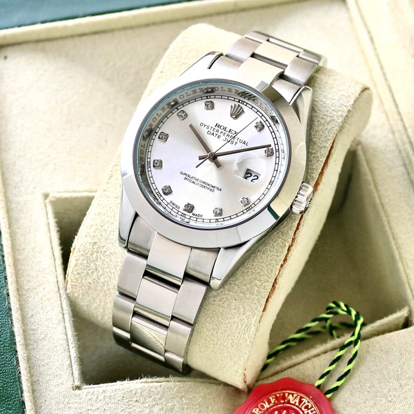 Rolex DateJust Silver Belt and dial giving an elite design for your wrist.*