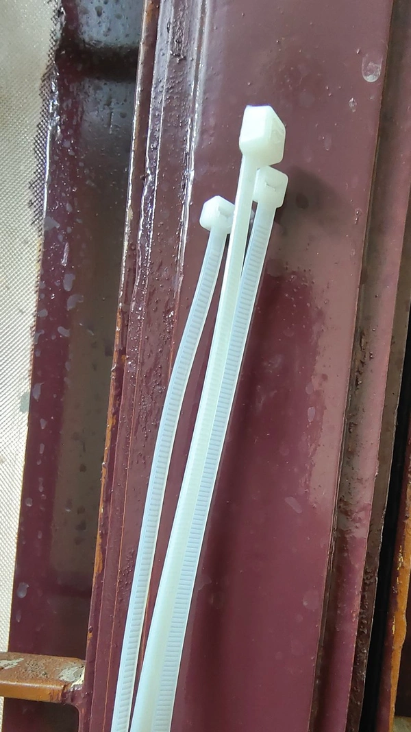  Tie - White, 300×4.8mm
