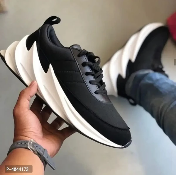 Trendy Black Sports Shoes for men - 7