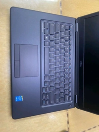 Dell Latitude 5450 - 5th, 8gb, 256gb SSD