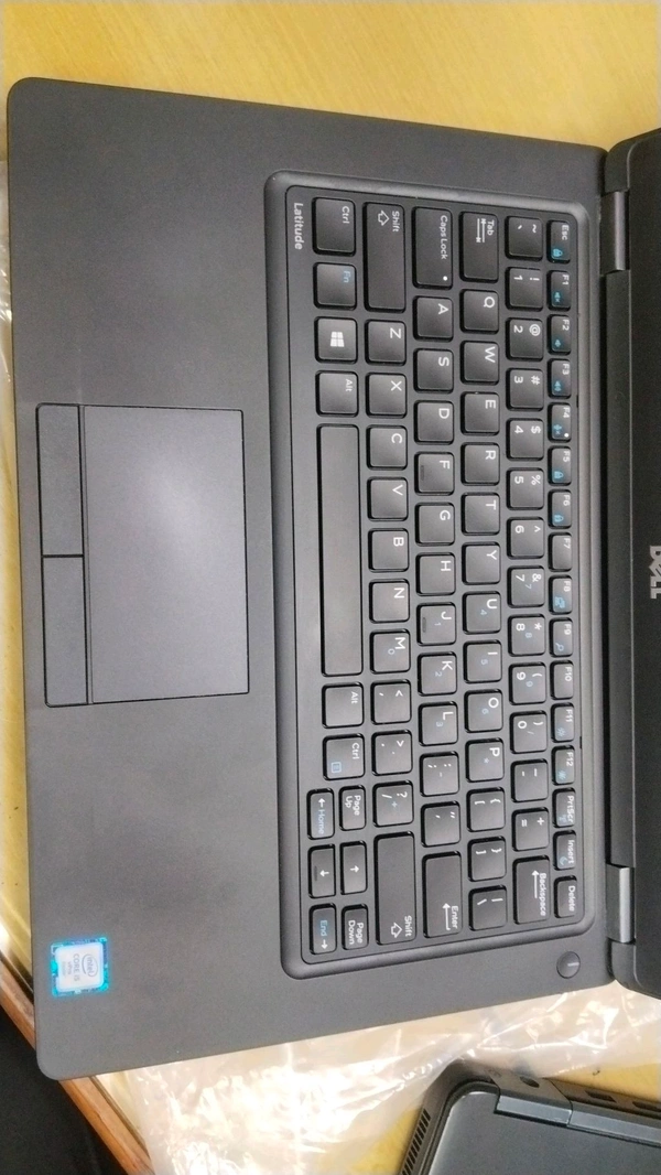 Dell DELL LATITUDE 5480 V2 - 6th, 8 Gb, SSD 256gb