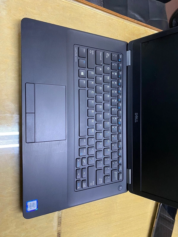 Dell Latitude 5470 - 6th, 8GB, SSD-256