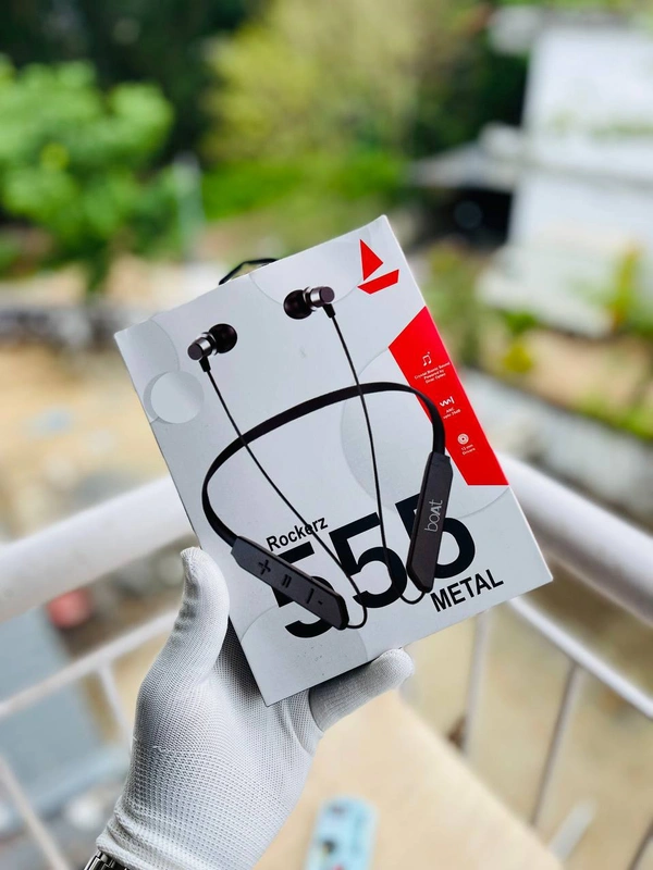 Boat 555 Neckband 