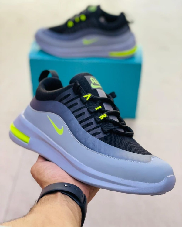 NIKE AIR SHOES 67@ PREMIUM - 6, 1