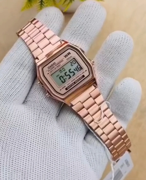 Casio Vintage Gold Chain